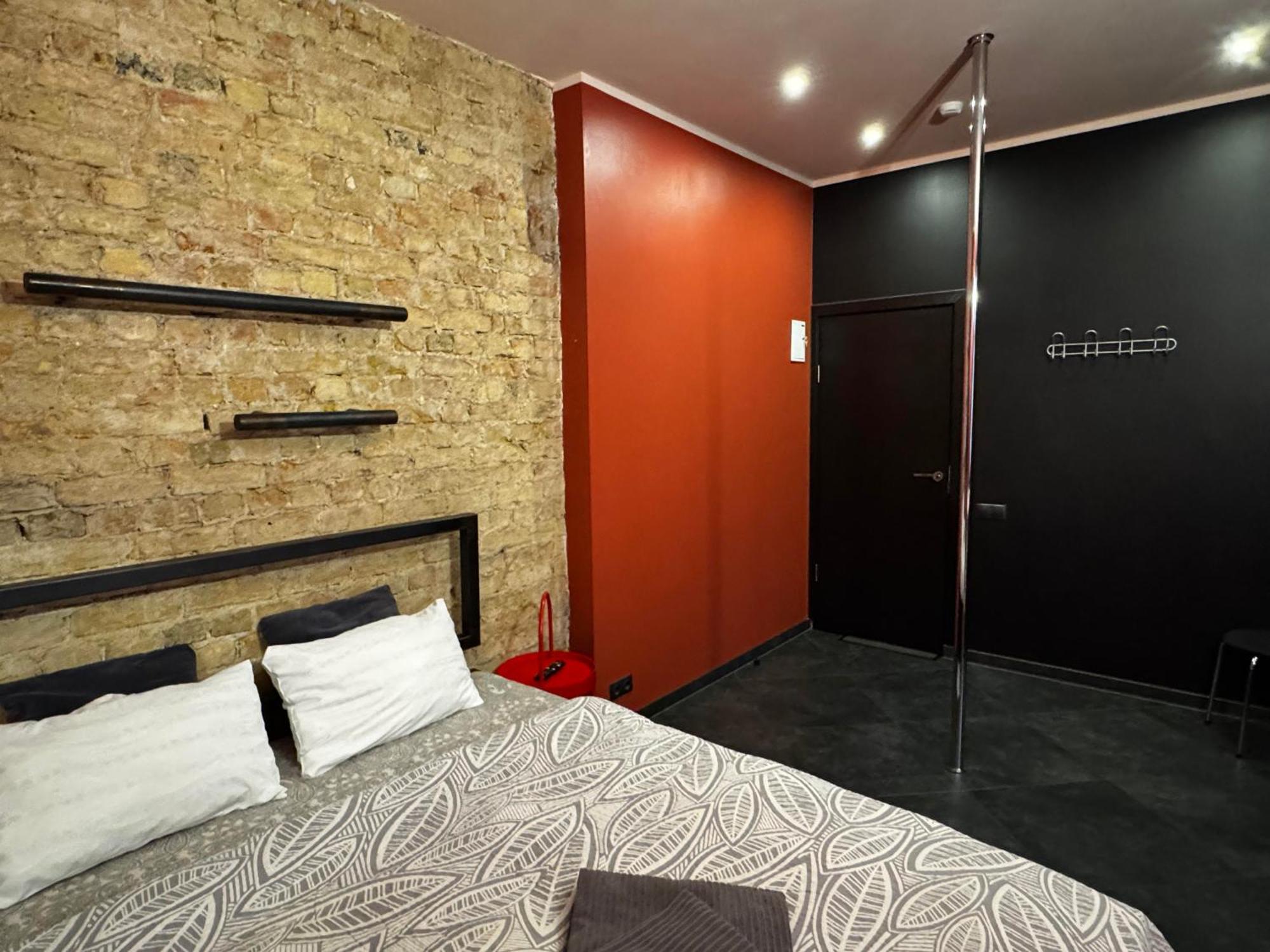 Aparthotel Riga Extérieur photo A room at a brothel in Amsterdam
