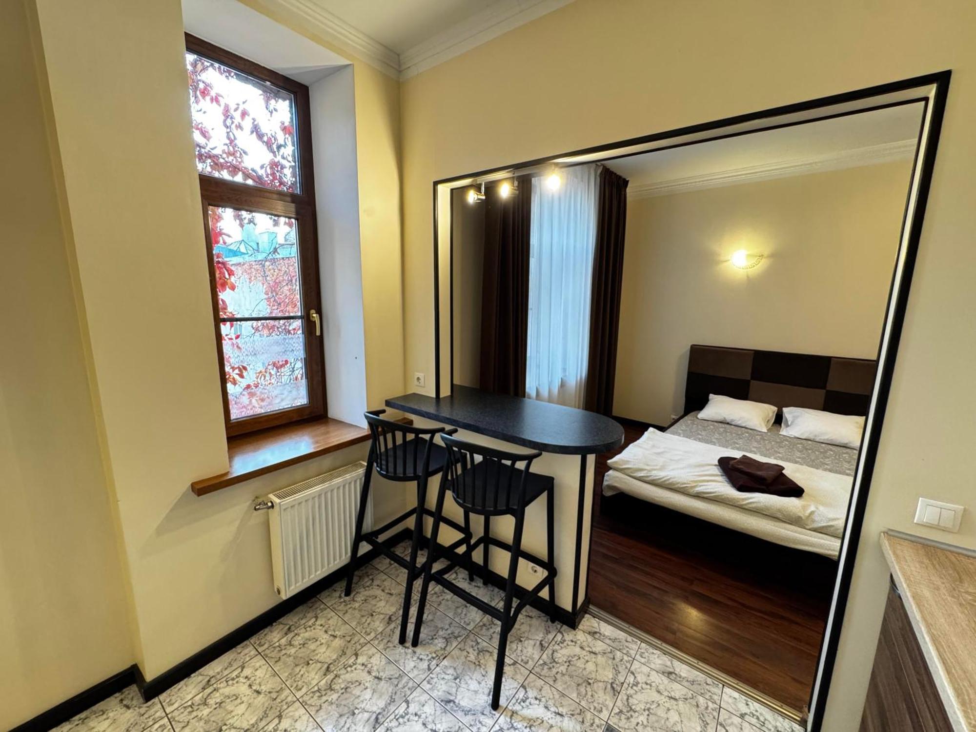 Aparthotel Riga Extérieur photo A typical studio apartment