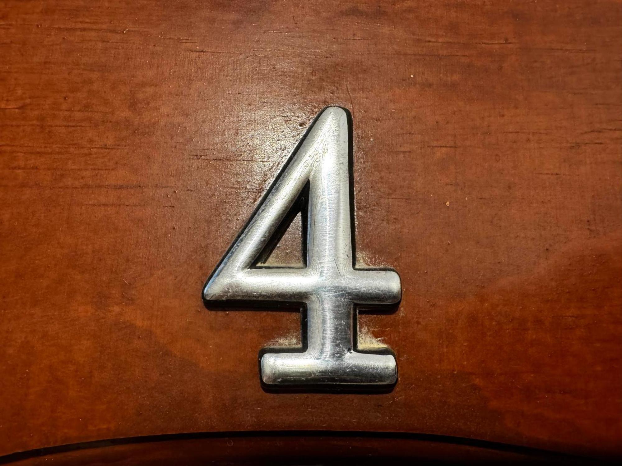 Aparthotel Riga Chambre photo 4th Division insignia